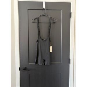 NWT Zasuwa Black Active Romper Adjustable Straps Sportswear Sculpted Fit Size S